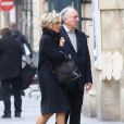 Exclusif - Evelyne Dhéliat et son mari Philippe à Paris, le 9 novembre 2013.