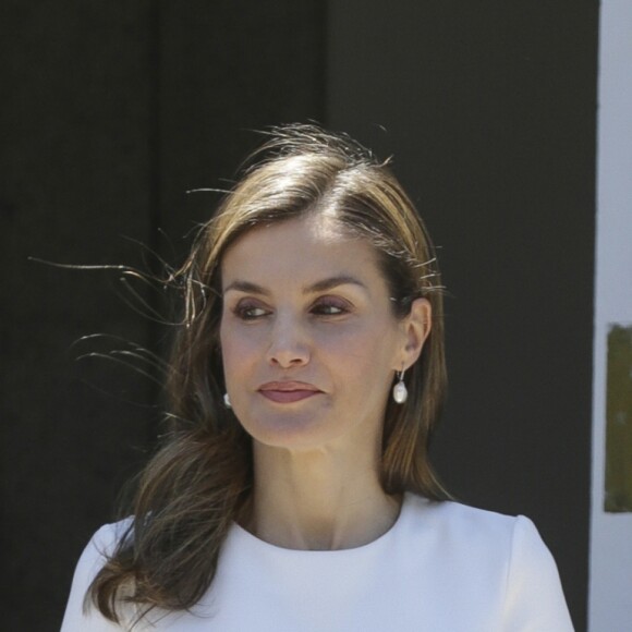 La reine Letizia d'Espagne reçoit avec le roi Felipe le président de la Slovénie Borut Pahor au palais de la Zarzuela à Madrid, le 27 juin 2017.