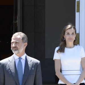 La reine Letizia d'Espagne reçoit avec le roi Felipe le président de la Slovénie Borut Pahor au palais de la Zarzuela à Madrid, le 27 juin 2017.