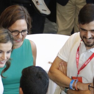 La reine Letizia et le roi Felipe VI d'Espagne lors de la 4ème édition de "como educar el talento emprendedor" à Gérone le 30 juin 2017.