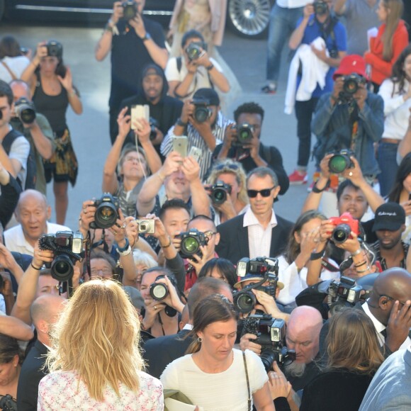 Céline Dion arrive au défilé de mode Haute-Couture "Giambattista Valli" collection Automne-Hiver 2017/2018 au Petit Palais à Paris, France, le 3 juillet 2017. © CVS-Veeren/Bestimage