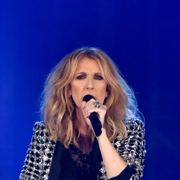Céline Dion en concert à l'AccorHotels Arena, Paris, le 4 juillet 2017. © Lionel Urman/Bestimage