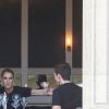 Céline Dion dîne avec deux amis au restaurant "Loulou", au musée des Arts Décoratifs à Paris le 7 juillet 2017.