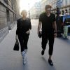 Céline Dion dîne avec deux amis au restaurant "Loulou", au musée des Arts Décoratifs à Paris le 7 juillet 2017.