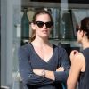 Jennifer Garner et Lori Loughlin discutent avec une amie à la sortie de leur cours de gym à Brentwood, le 9 juillet 2017