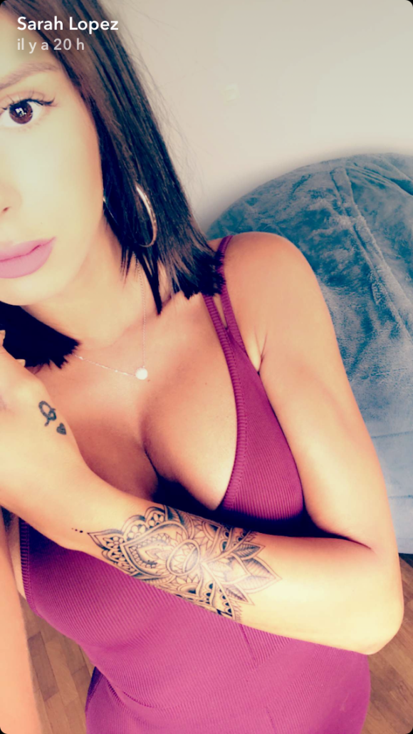 Sarah Lopez (Secret Story 10) a dévoilé son changement de look capillaire, ainsi que son nouveau tatouage sur les réseaux sociaux.
