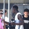 Exclusif - Paul Pogba (Manchester United) s'entraine à l'université de Californie à Los Angeles (UCLA). Sa nouvelle compagne vient lui rendre visite, le 7 juillet 2017.