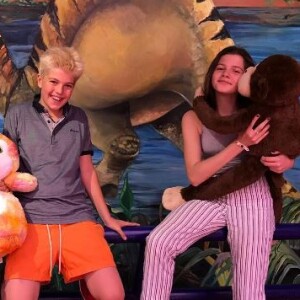 Enzo, le fils de Benjamin Castaldi, s'éclate en vacances aux Etats-Unis.