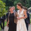 La duchesse Catherine de Cambridge, sublime dans une robe de la créatrice polonaise Gosia Baczynska, et le prince William étaient les invités d'honneur d'une réception dans l'orangerie du parc Lazienki à Varsovie le 17 juillet 2017, lors de leur visite officielle en Pologne.