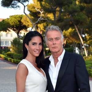 Exclusif - Franck Dubosc, l'acteur et humoriste français, et son épouse, Danièle, portant une parure de bijoux signée Messika, durant le 5eme gala annuel de l'unité d'Antibes Juan les Pins, Vallauris, Golfe Juan, de la Croix Rouge française dans le cadre du prestigieux hôtel Eden Roc au Cap d'Antibes, le 10 juin 2017. © Bruno Bébert/Bestimage