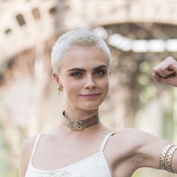 Cara Delevingne au défilé de mode Haute-Couture automne-hiver 2017/2018 "Chanel" au Grand Palais à Paris, le 4 juillet 2017 © Olivier Borde/Bestimage