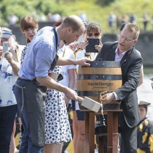 Le prince William et Kate Middleton, duc et duchesse de Cambridge, ont pris part le 20 juillet 2017 à une course d'aviron à Heidelberg lors de leur visite officielle en Allemagne.