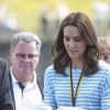 Le prince William et Kate Middleton, duc et duchesse de Cambridge, ont pris part le 20 juillet 2017 à une course d'aviron à Heidelberg lors de leur visite officielle en Allemagne.