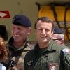 Le président de la République Emmanuel Macron et le nouveau chef d'état-major des armées, le général François Lecointre en visite à la base aérienne 125 d'Istres, le 20 juillet 2017. © Dominique Jacovides/Bestimage