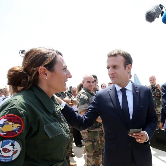 Le président de la République Emmanuel Macron en visite à la base aérienne 125 d'Istres, le 20 juillet 2017. © Dominique Jacovides/Bestimage