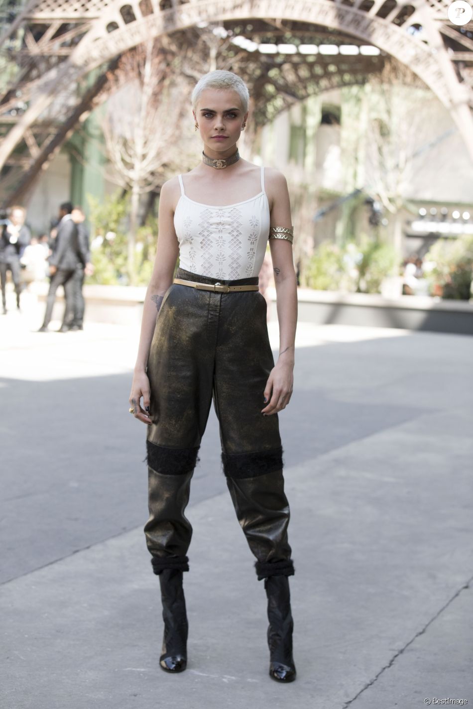 Cara Delevingne Haut 1