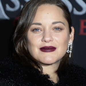 Marion Cotillard (enceinte) lors de la première de ''Assassin's Creed'' au AMC Empire à New York, le 13 décembre 2016. © Future-Image via ZUMA Press/Bestimage