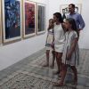 Le roi Felipe VI et la reine Letizia d'Espagne se sont promenés avec leurs filles Leonor et Sofia à Soller (Majorque) le 6 août 2017 et ont découvert une exposition consacrée à Picasso et Miro au musée d'art moderne Can Prunera.