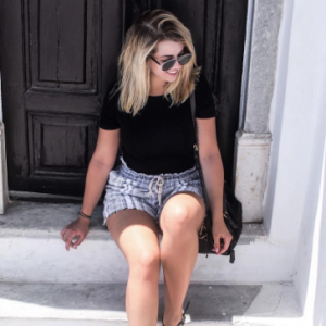 EnjoyPhoenix à Santorin, début août 2017.