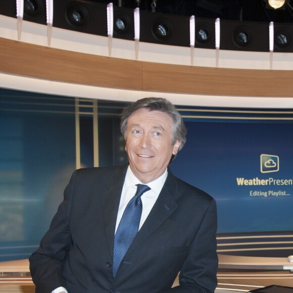 Exclusif - Jacques Legros sur le plateau du Journal de TF1 le 30 avril 2015.