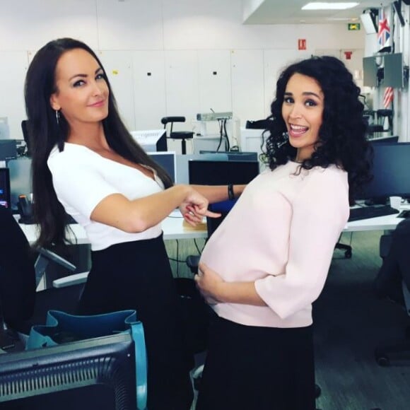 Alexandra Blanc et Aïda Touihri, enceinte de son troisième enfant, posent sur Twitter le 19 août 2017.