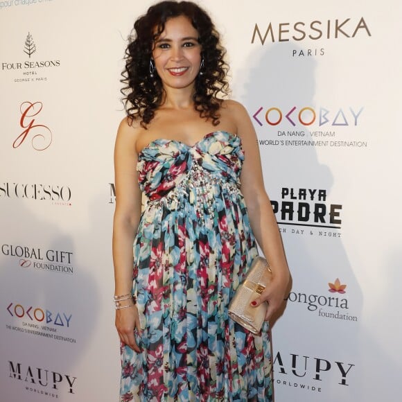 Aïda Touihri (robe Christophe Guillarmé), enceinte, lors du photocall de la 8ème édition du "Global Gift Gala" à l'hôtel Four Seasons George V à Paris, le 16 mai 2017. © Marc Ausset-Lacroix/Bestimage