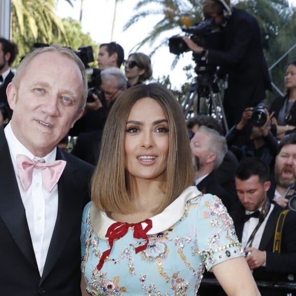 François-Henri Pinault, sa femme Salma Hayek - Montée des marches du film de la Soirée 70e Anniversaire lors du 70e Festival International du Film de Cannes. Le 23 mai 2017. © Borde-Jacovides-Moreau/Bestimage