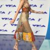 Paris Jackson, habillée d'une robe et de sous-vêtements Christian Dior (collection Croisière 2018) et de sandales Jimmy Choo - MTV Video Music Awards 2017 au Forum à Inglewood, le 27 août 2017.