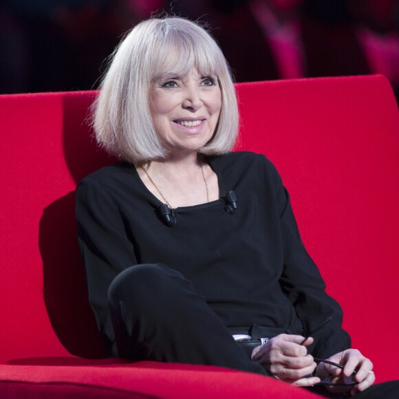 Exclusif - Enregistrement de l'émission "Le Divan" présentée par Marc-Olivier Fogiel avec Mireille Darc en invitée, le 11 avril 2015. Elle sera diffusée le 28 avril 2015, sur France 3, en deuxième partie de soirée.