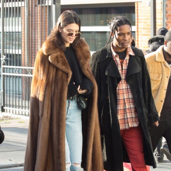 Kendall Jenner et A$AP Rocky au marché aux puces de Saint-Ouen, le 22 janvier 2017.