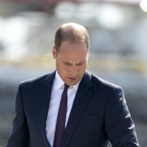 Le prince William et la duchesse Catherine de Cambridge avec leurs enfants le prince George de Cambridge et la princesse Charlotte de Cambridge lors de leur départ de l'aéroport de Hambourg, le 21 juillet 2017.