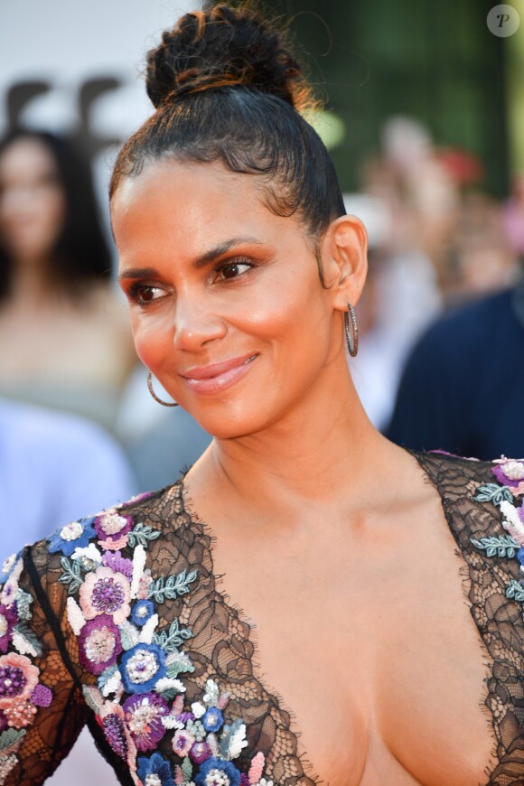 Halle Berry à la première de "Kings" au Toronto International Film Festival 2017 (TIFF), le 13 septembre 2017. © Igor Vidyashev via Zuma Press/Bestimage