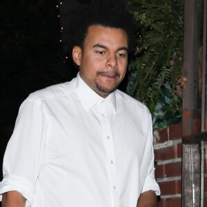 Exclusif - Halle Berry est allée diner avec le rappeur et producteur de RnB britannique Alex da Kid au restaurant iI Cielo à Beverly Hills le 22 juillet 2017