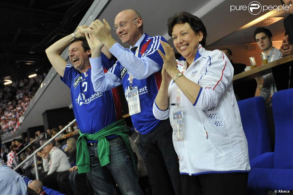 Roselyne Bachelot Bernard Laporte Et Jean Luc Reichmann Lors De La Finale Du Championnat De Handball France Croatie Purepeople
