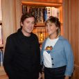 Exclusif - Thomas Dutronc et Bérengère Krief à la soirée organisée par "Skinjay" à la Résidence Paris à Neuilly-sur-Seine. Skinjay est un concept d'aromathérapie qui permet la diffusion d'huiles essentielles sous la douche, par le biais de l'installation d'un système de capsule qui se fixe sur la robinetterie. Neuilly, le 20 septembre 2017. © Rachid Bellack/Bestimage