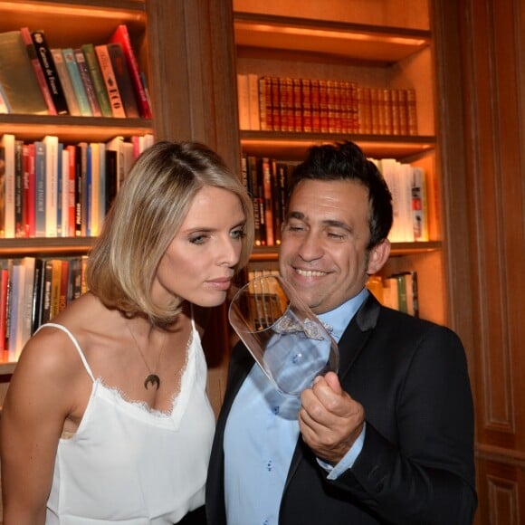 Exclusif - Sylvie Tellier et Jean-Charles Sommerard à la soirée organisée par "Skinjay" à la Résidence Paris à Neuilly-sur-Seine. Skinjay est un concept d'aromathérapie qui permet la diffusion d'huiles essentielles sous la douche, par le biais de l'installation d'un système de capsule qui se fixe sur la robinetterie. Neuilly, le 20 septembre 2017. © Rachid Bellack/Bestimage