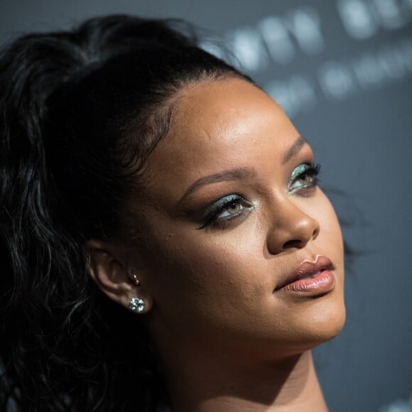 Rihanna à la soirée "Fenty Beauty by Rihanna" aux Jardins des Tuileries à Paris, le 21 septembre 2017. © Cyril Moreau/Bestimage