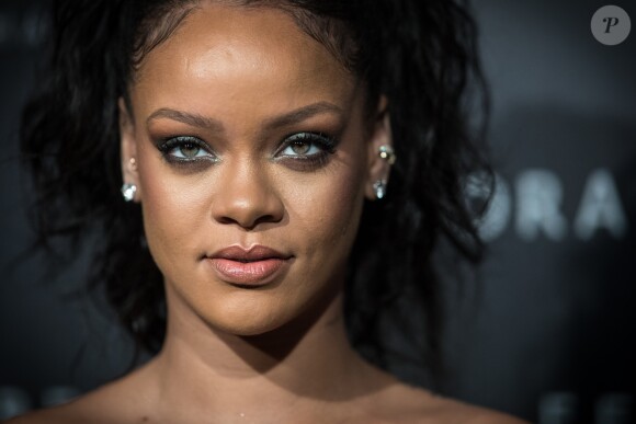 Rihanna à la soirée "Fenty Beauty by Rihanna" aux Jardins des Tuileries à Paris, le 21 septembre 2017. © Cyril Moreau/Bestimage