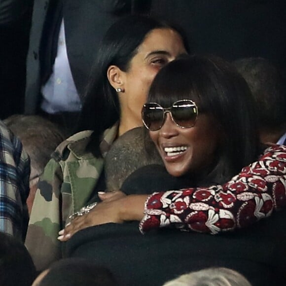 Naomi Campbell et Lenny Kravitz assistent au match de Champions League "PSG - Bayern Munich (3-0)" au Parc des Princes à Paris, le 27 septembre 2017. © Cyril Moreau/Bestimage