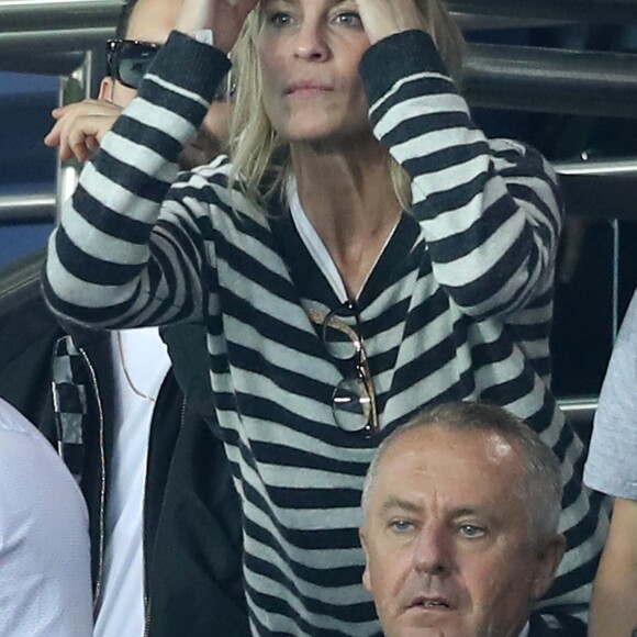 Robin Wright assiste au match de Champions League "PSG - Bayern Munich (3-0)" au Parc des Princes à Paris, le 27 septembre 2017. © Cyril Moreau/Bestimage