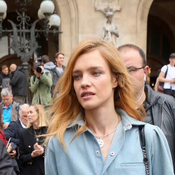 Natalia Vodianova à l'issue du défilé de mode printemps-été 2018 "Balmain" à l'Opéra Garnier à Paris. Le 28 septembre 2017 © CVS-Veeren / Bestimage