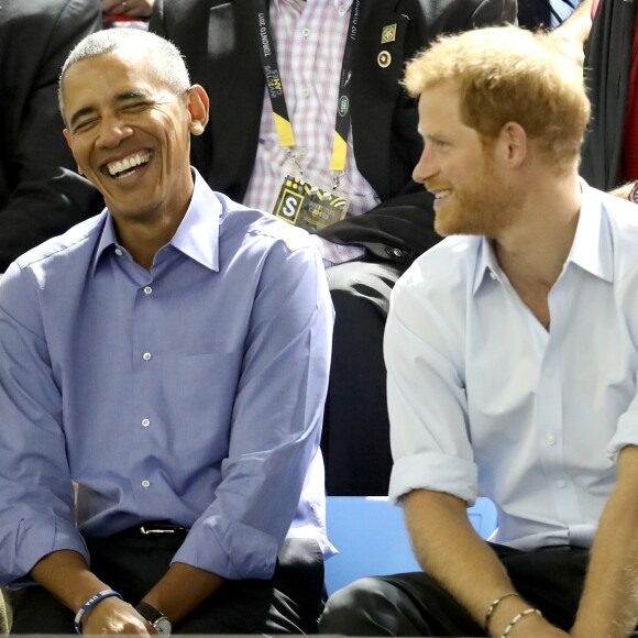 Barack Obama et le prince Harry dans les tribunes des Invictus Games à Toronto, le 29 septembre 2017.