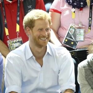 Barack Obama et le prince Harry dans les tribunes des Invictus Games à Toronto, le 29 septembre 2017.