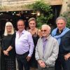 Julie Gayet et François Hollande ont dîné avec Michel Drucker, son épouse Dany Saval et Charles Aznavour dans le village d'Eygalières le 17 août 2017.