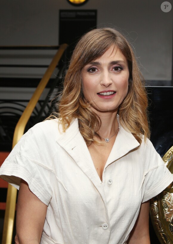 Julie Gayet - 14e Nuit du Rugby à l'Olympia à Paris le 18 Septembre 2017. © Denis Guignebourg/Bestimage
