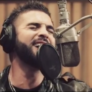 Kendji Girac - Image extraite du teaser de l'album "Quelque chose de Johnny" attendu le 17 novembre 2017.