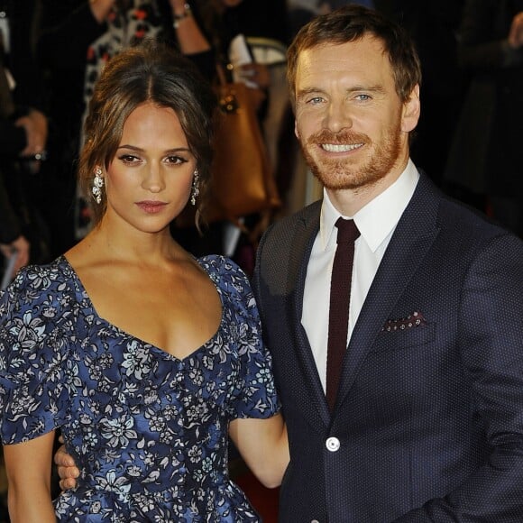 Alicia Vikander et son compagnon Michael Fassbender - Première du film "Une vie entre deux océans" au Curzon Mayfair à Londres. Le 19 octobre 2016