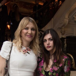 Courtney Love et sa fille Frances Bean Cobain - Soirée pour les 20 ans de carrière du mannequin MariaCarla Boscono à l'Hotel Marois pendant la fashion week à Paris le 29 septembre 2017.