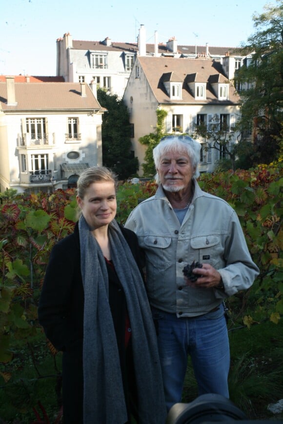 Sarah Biasini et Hugues Aufray - Cérémonie du Ban des Vendanges du Clos-Montmartre à la Fête des Vendanges 2017 à Paris, le 14 octobre 2017 ©JLPPA/Bestimage