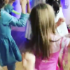 Giulia Sarkozy danse sur "Happy" de Pharrell Williams lors de son goûter d'anniversaire. La fille de Carla Bruni-Sarkozy et Nicolas a 6 ans ce 19 octobre 2017.